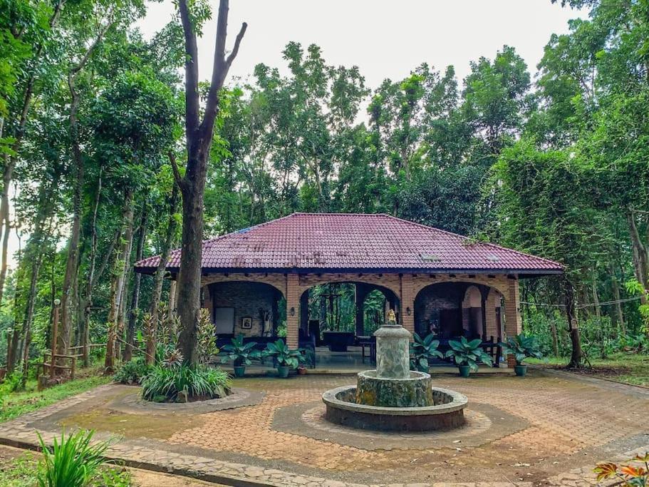 Antipolo Cabin Getaway Hotel Ngoại thất bức ảnh